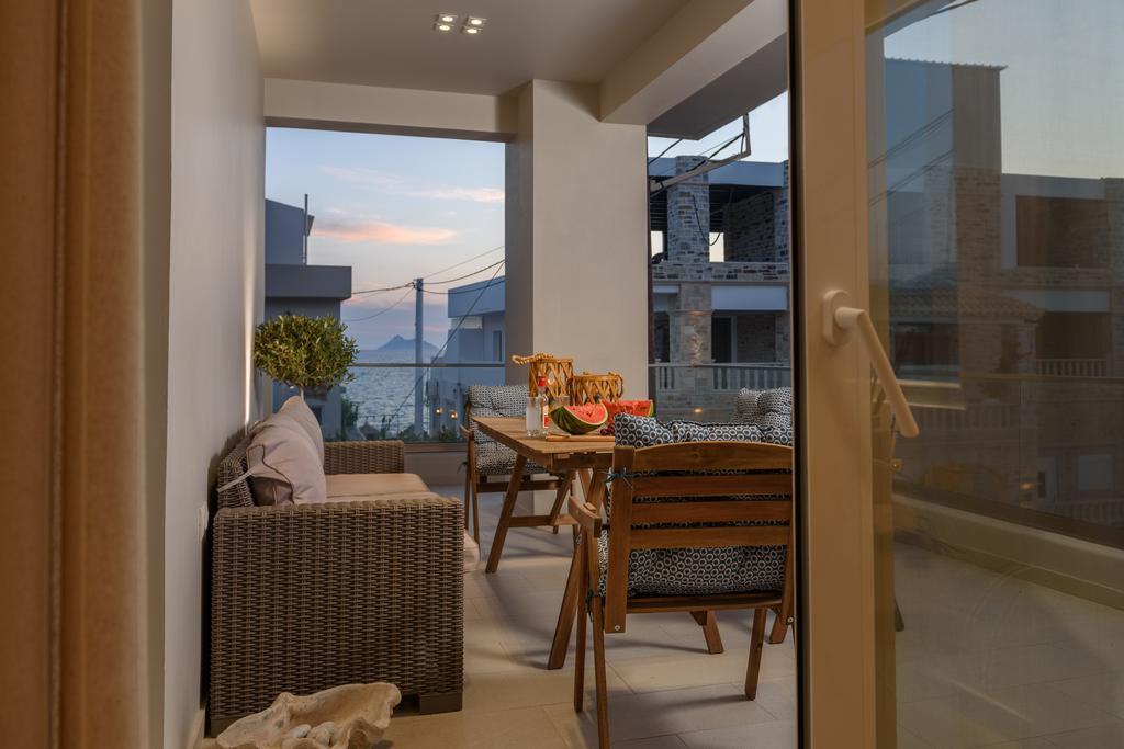 Tarsia Homes & Suites Kalamaki  Exterior foto